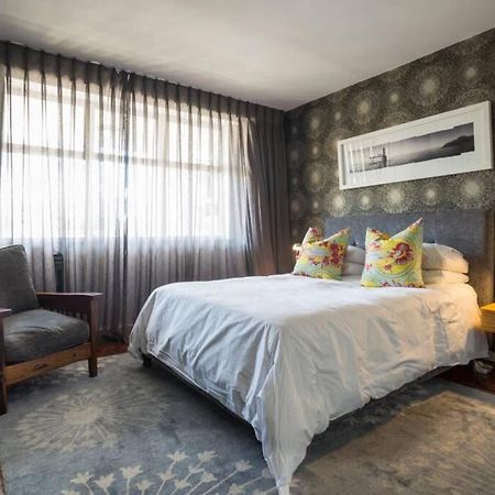 World Travellers Eclectic Apartment Кейптаун Екстериор снимка