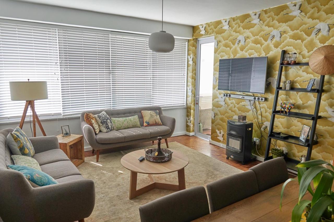 World Travellers Eclectic Apartment Кейптаун Екстериор снимка